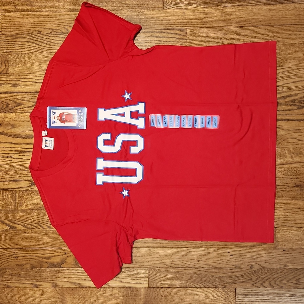 NWT Spirit of America USA Ladies T-shirt